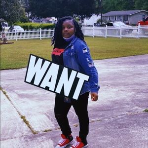 Meet your Posher, Paris